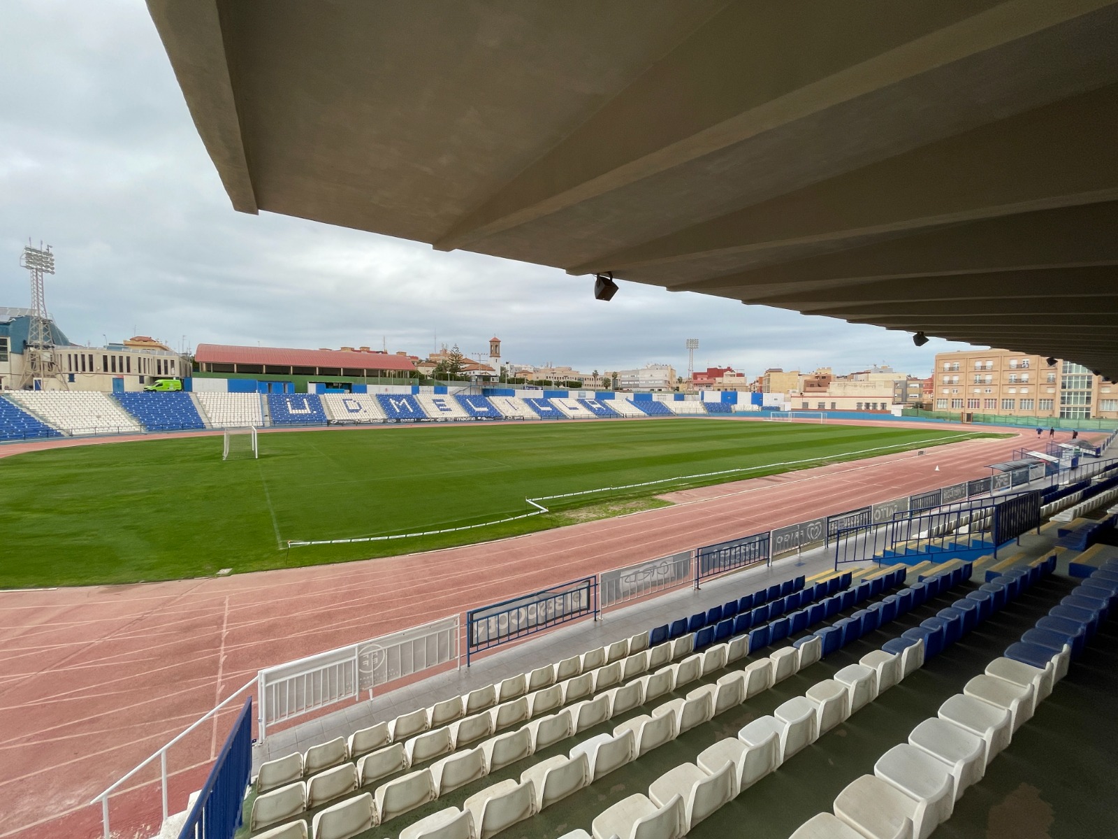 estadio_interior_lateral
